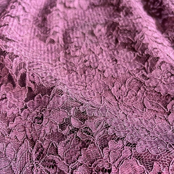 Ann Taylor LOFT skirt purple/maroon with lace size 4 petite - Picture 4 of 7